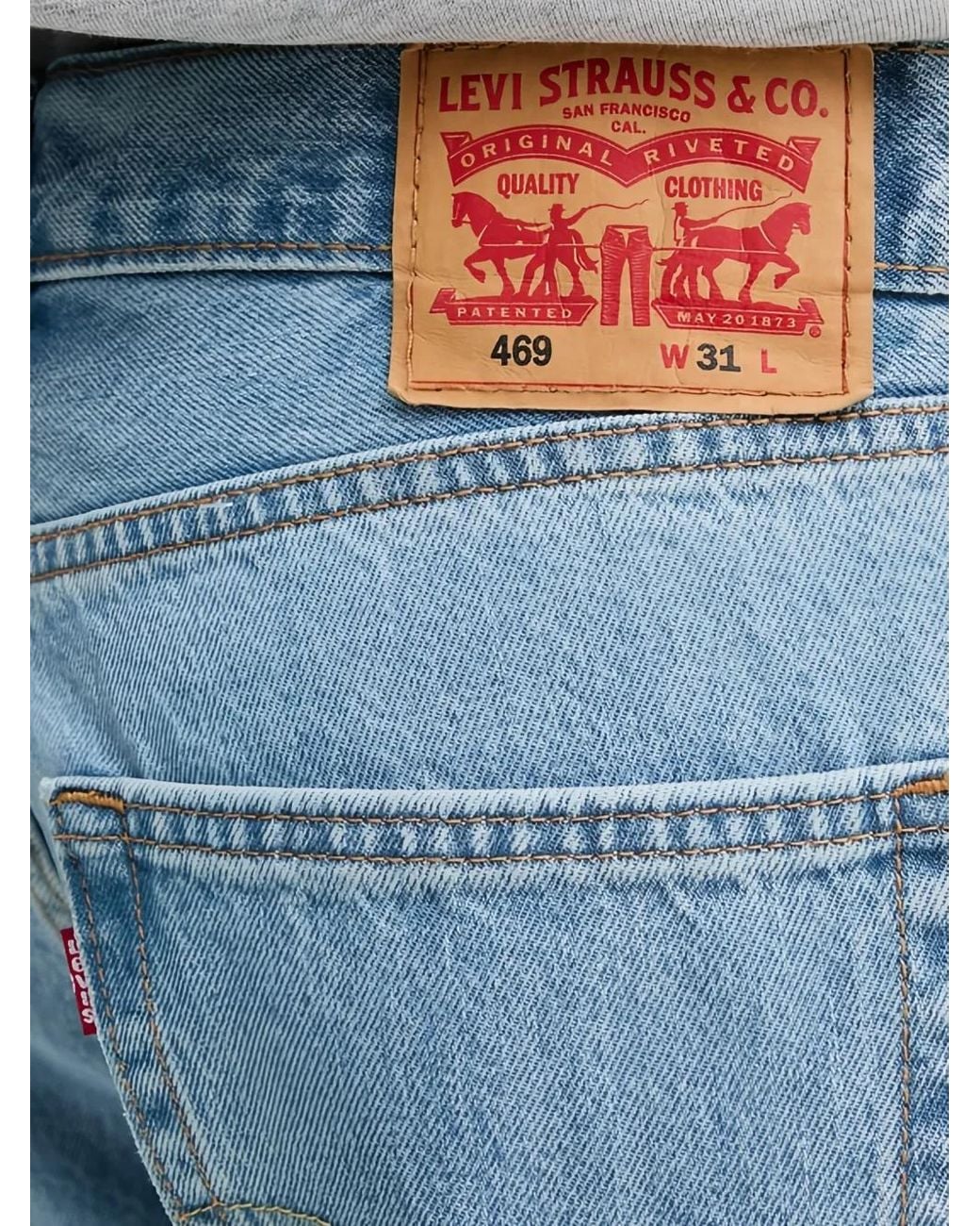 Levi's Blue 469 Logo-Patch Pocket Denim Shorts for men