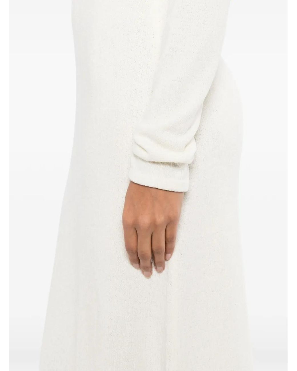 Ruohan White Robe Aelin