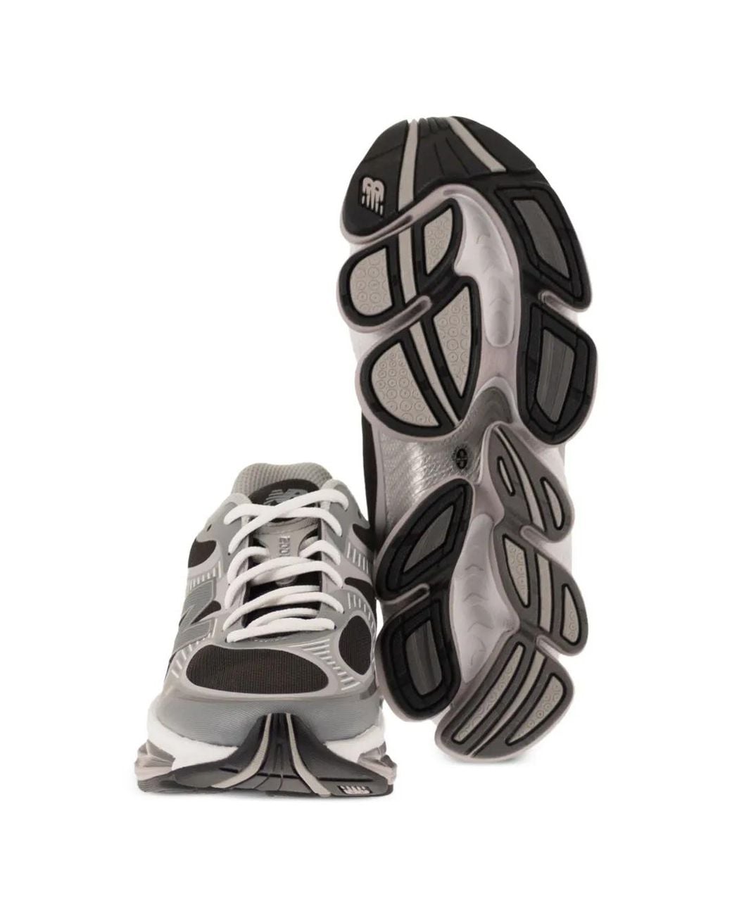 New Balance White Abzorb 2000