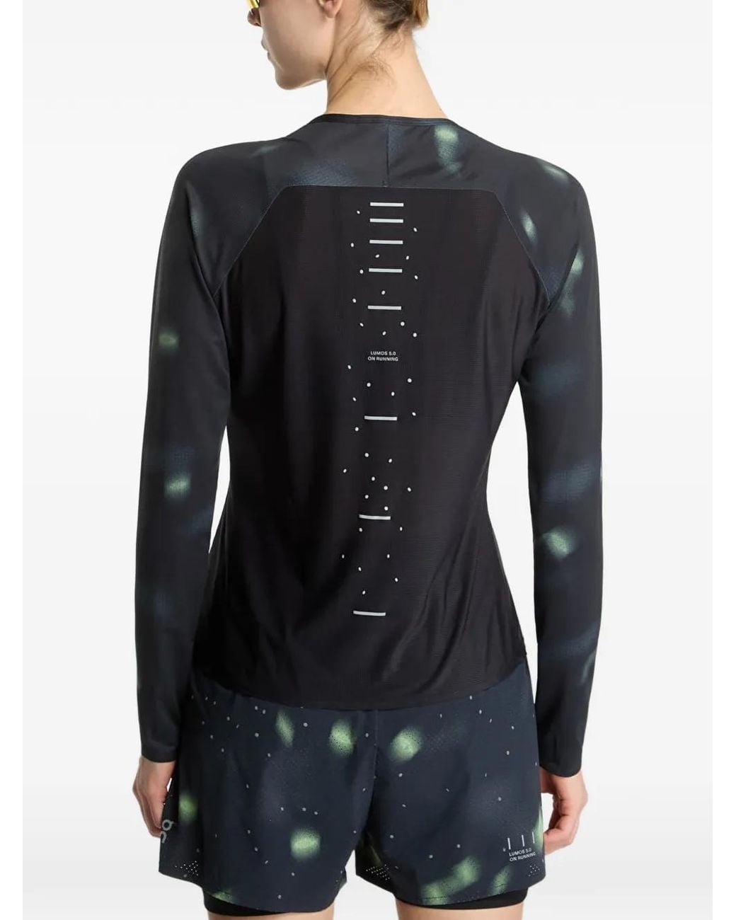 On Shoes Black Performance Lg T-Shirt Lumos