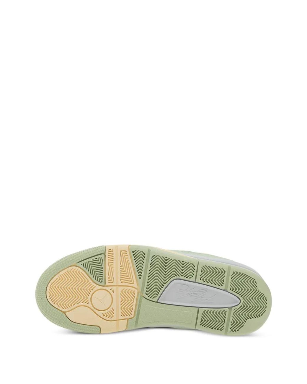 Nike Natural Flight Court Sneakers