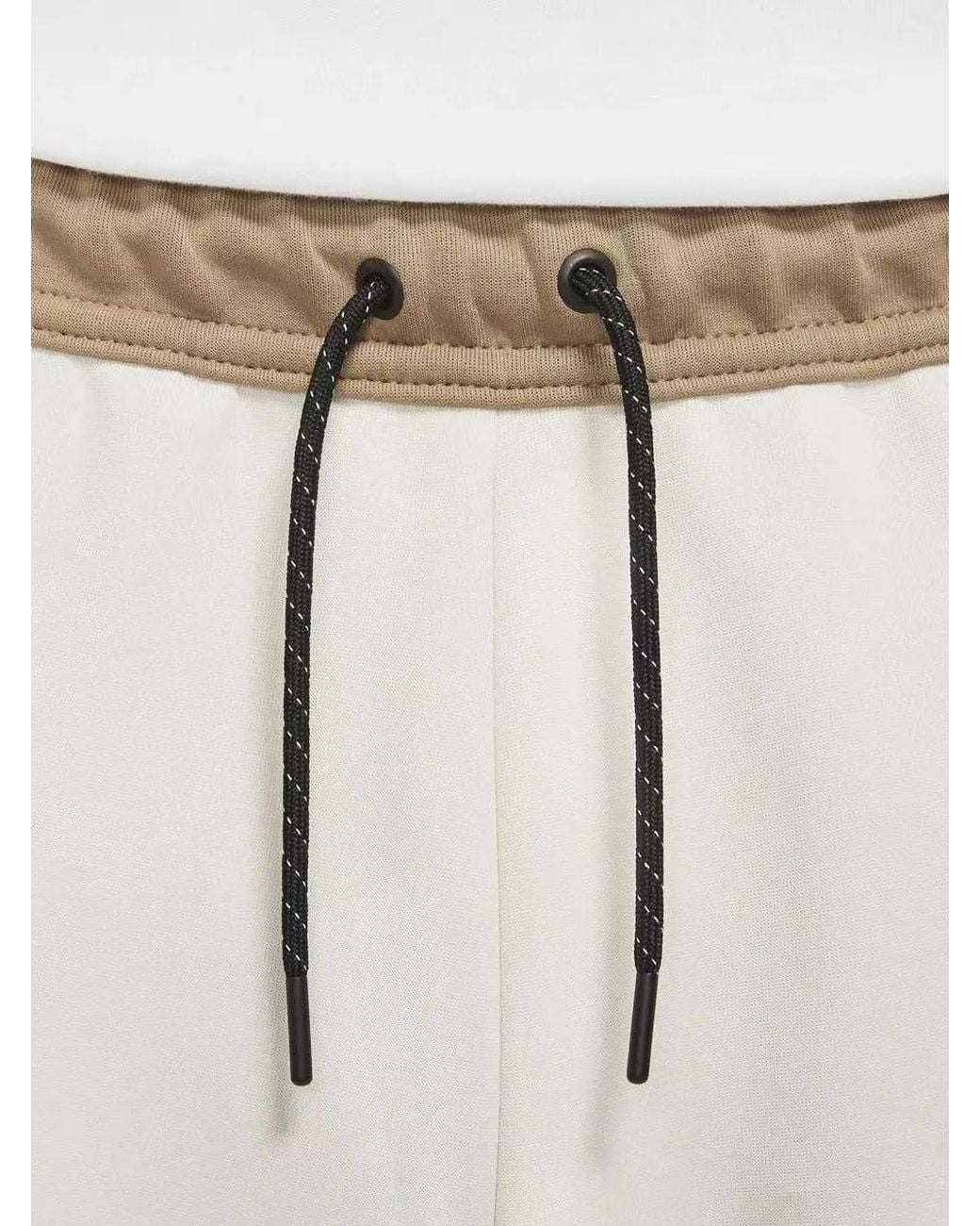 Joggers Tech di Nike in Natural da Uomo