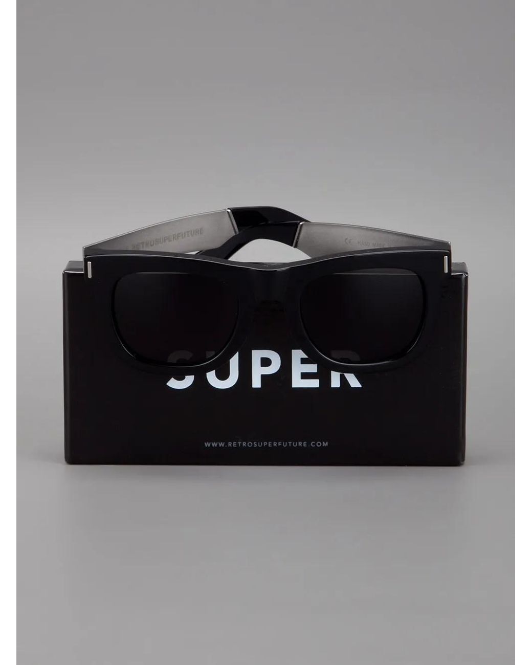 'Ciccio' Sunglasses di Retrosuperfuture in Black