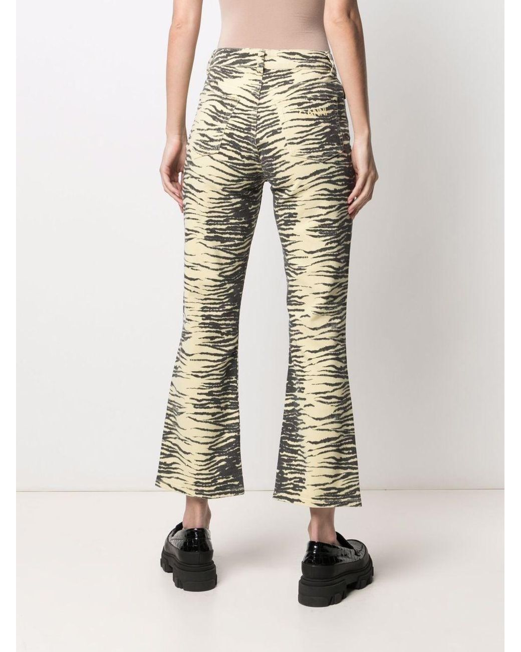 Ganni Tiger-print Cropped Jeans in Yellow | Lyst