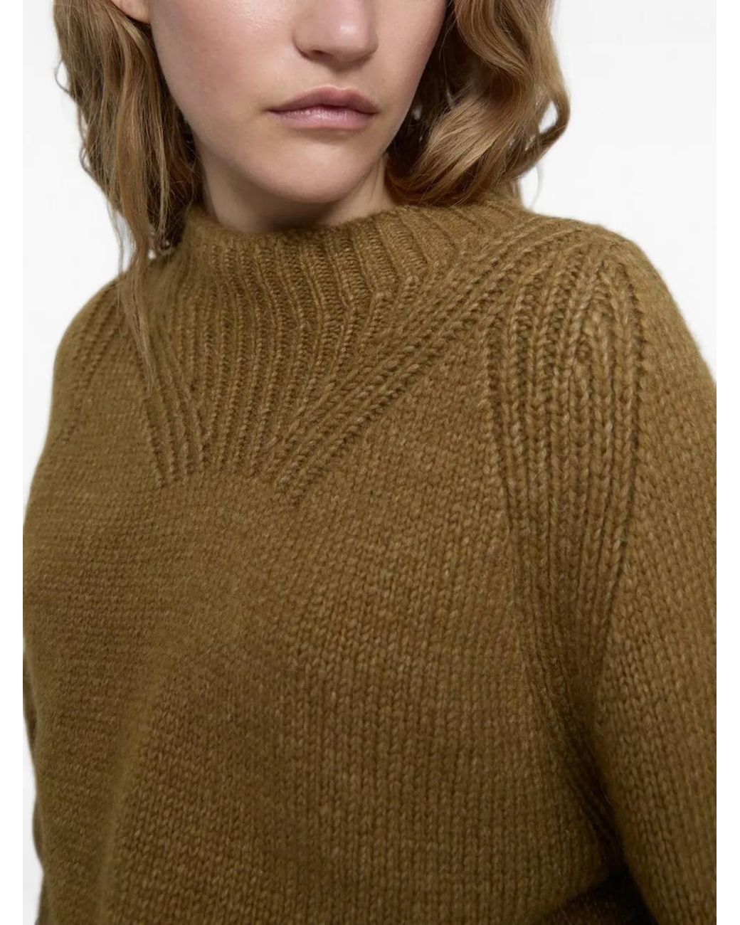 Closed Natural Grob Gestrickter Pullover