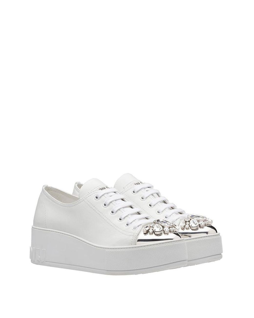 miu miu スワロフスキー付きスニーカー Miu Miu Swarovski Crystal Toe-cap Sneakers in White | Lyst
