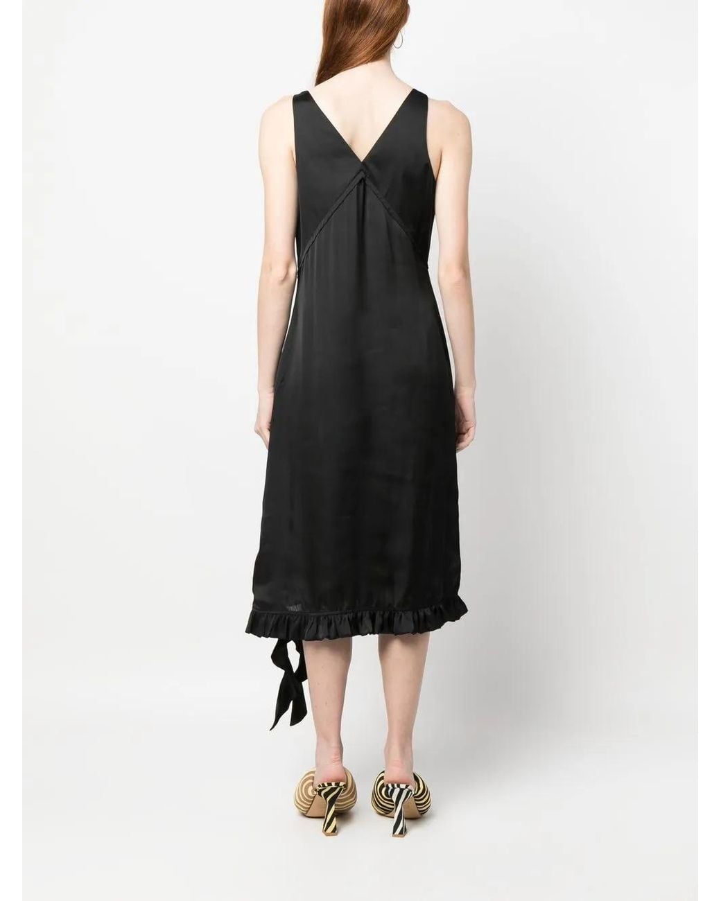 Remain Black V-Neck Sleeveless Maxi Dress