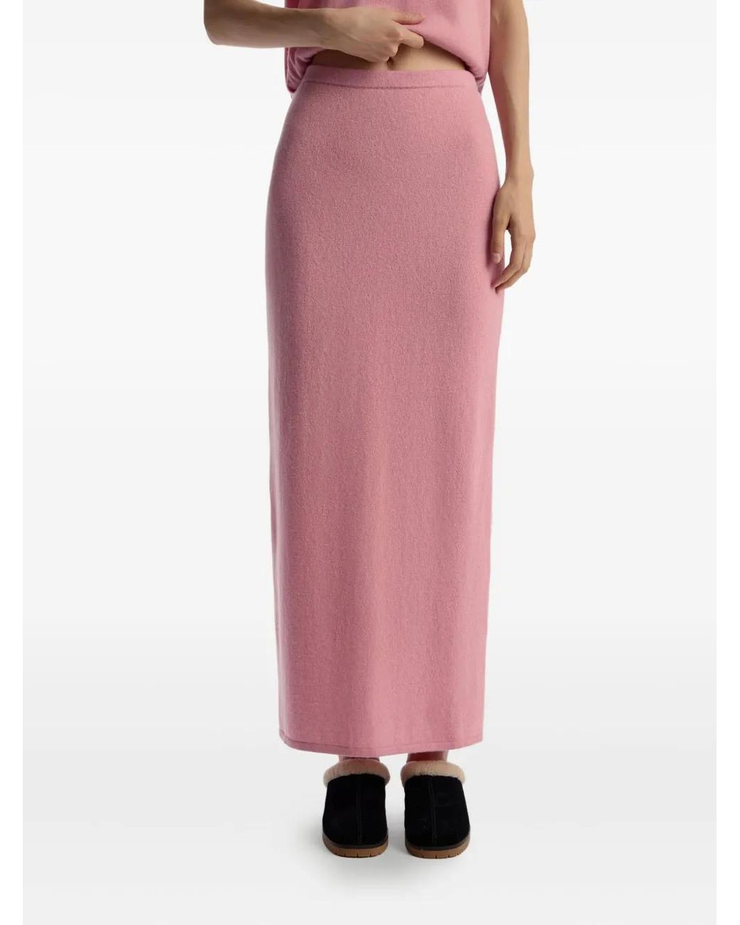12 STOREEZ Pink Knitted Maxi Skirt