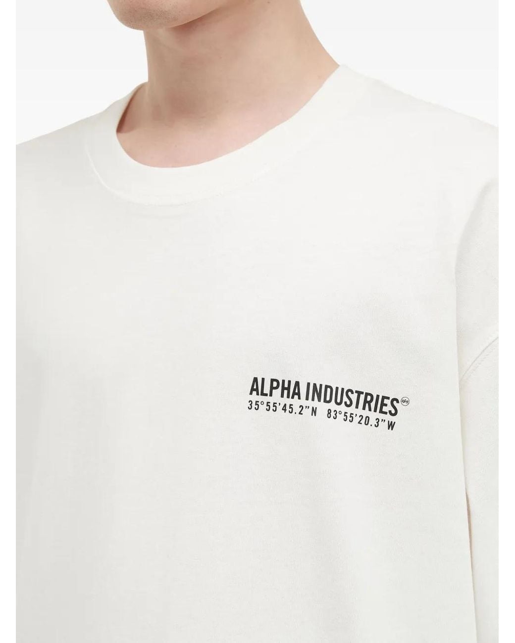Alpha Industries White Logo-Print Graphic T-Shirt for men