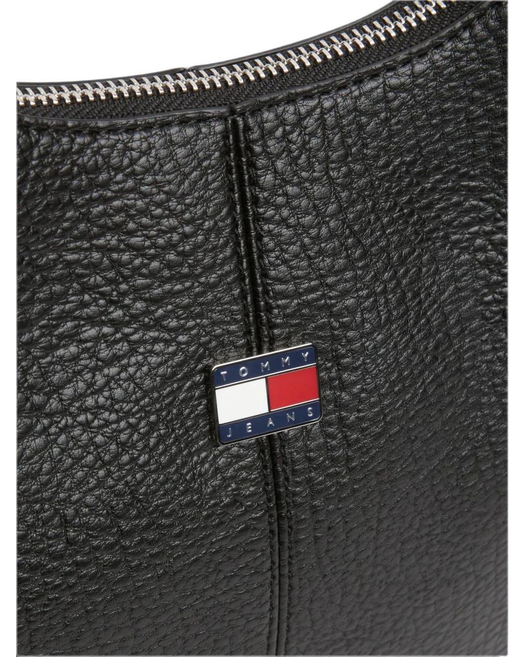 Tommy Hilfiger Black Logo-Plaque Shoulder Bag