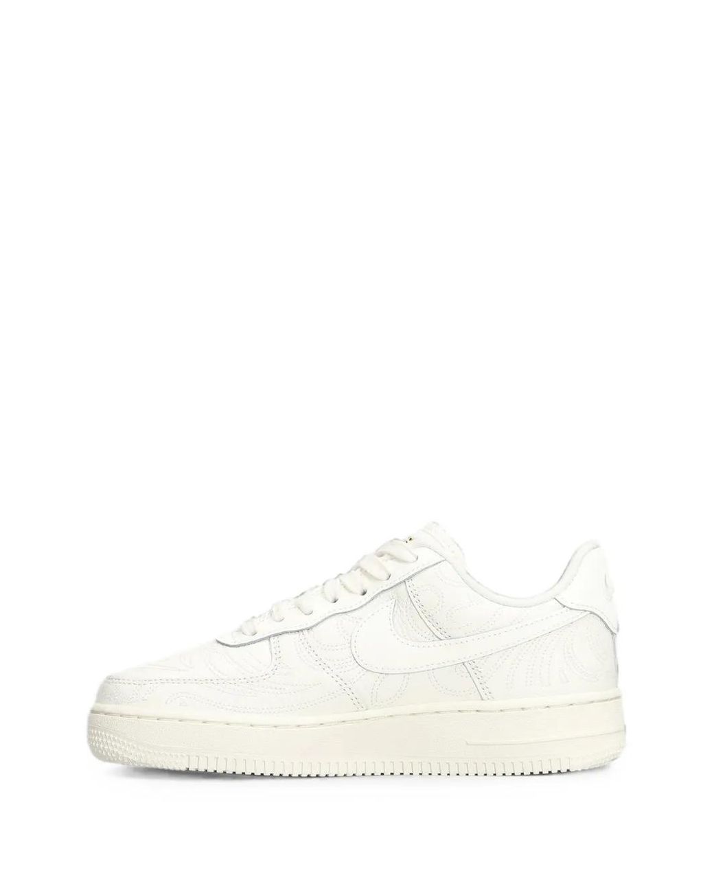 Nike White Air Force 1 '07 Sneakers