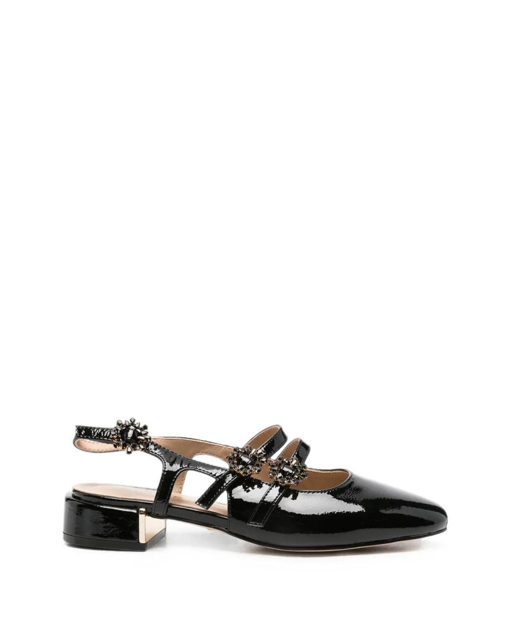 Alma En Pena. White Crystal-Embellished Patent Leather Pumps