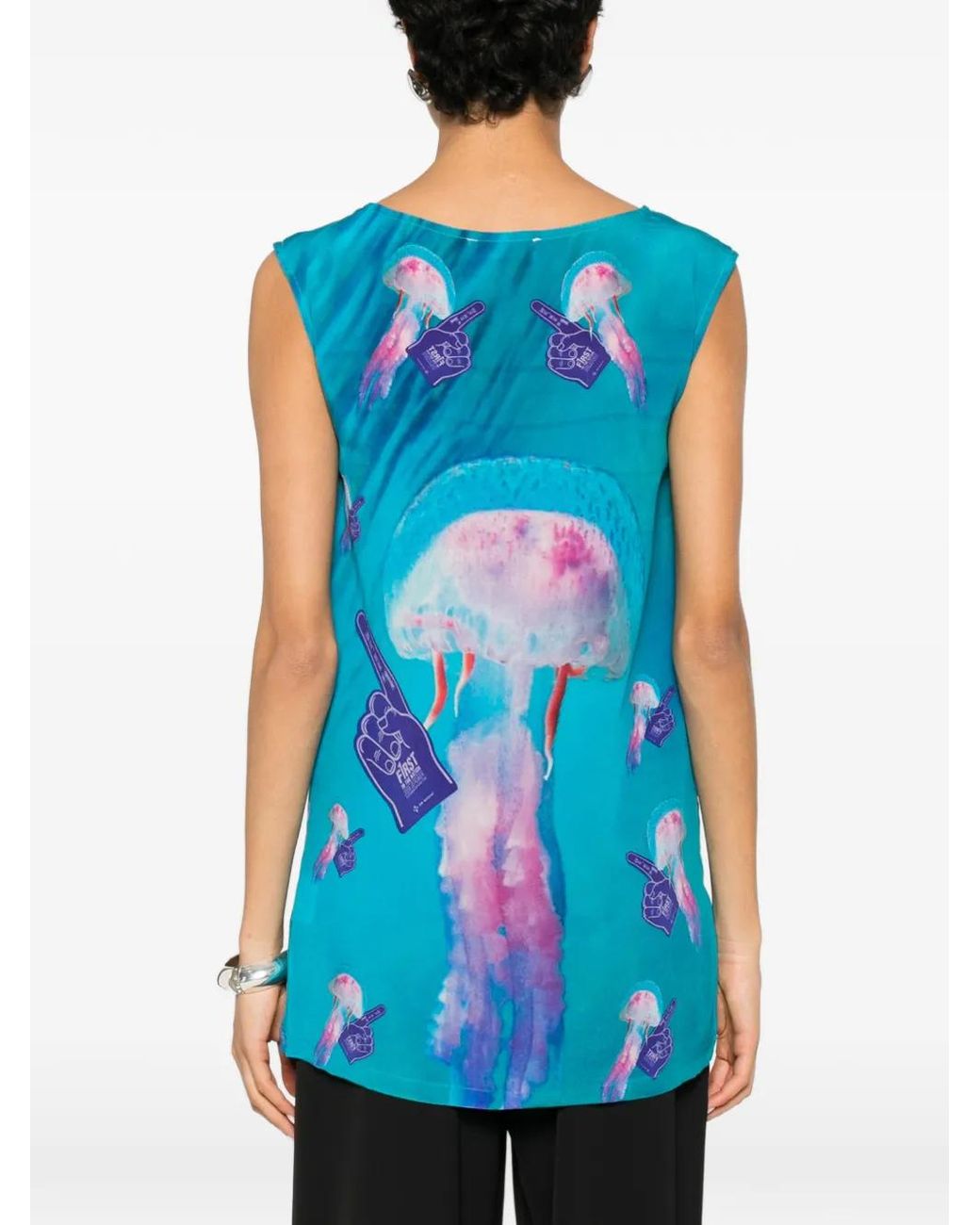 The Artistylist Blue Graphic-Print Sleeveless Top