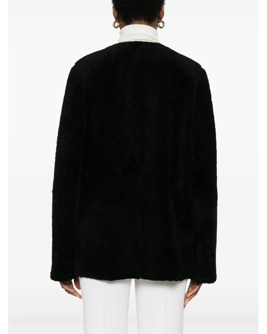 Totême  Lammy Coat in het Black