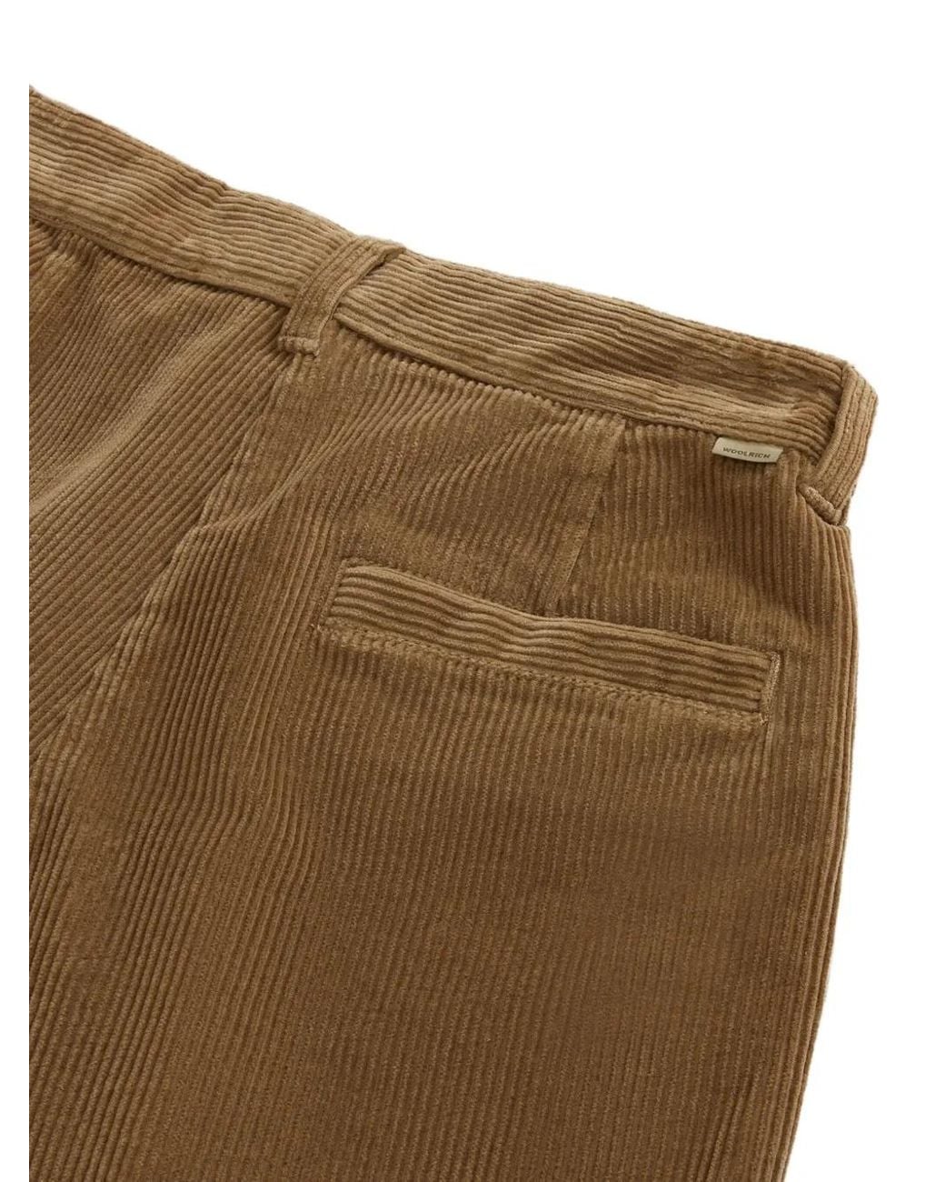 Woolrich Ribfluwelen Shorts in het Natural