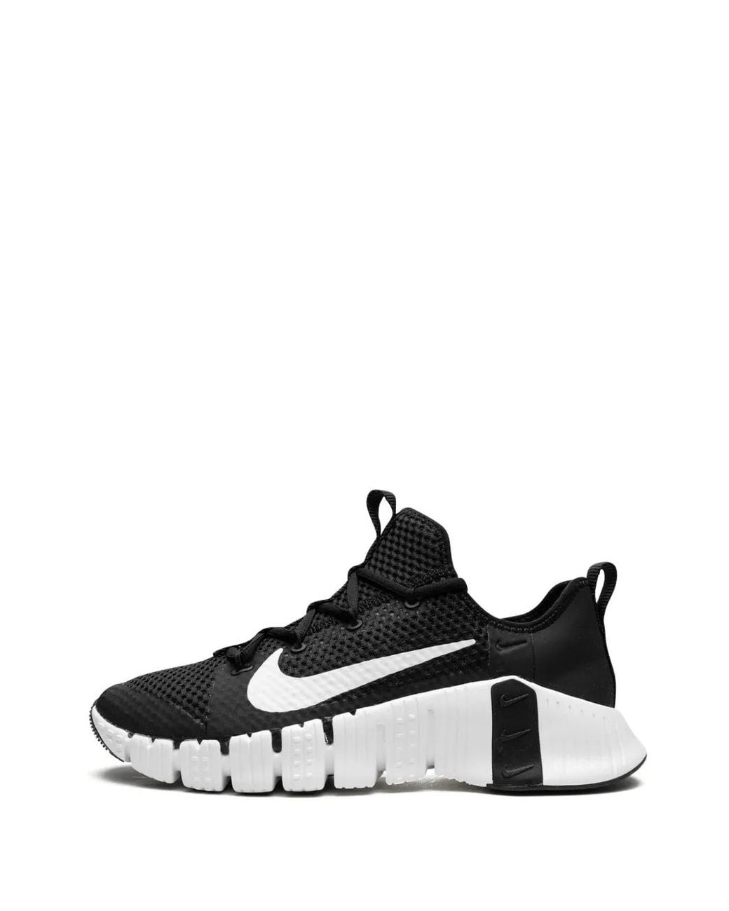 Nike Black Free Metcon 3 Sneakers