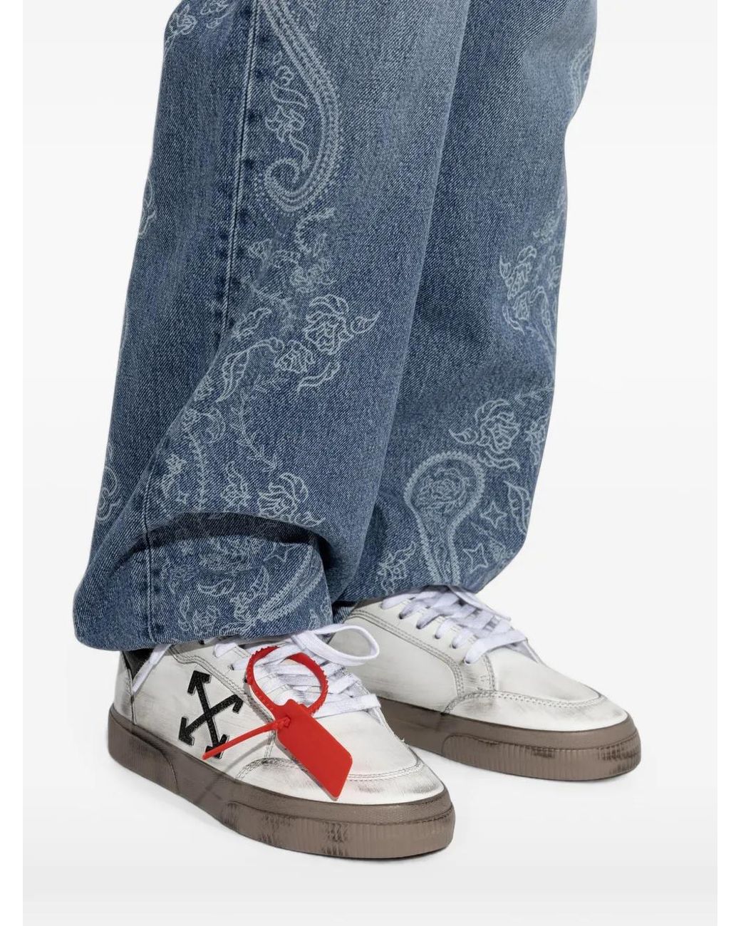 Off-White c/o Virgil Abloh White Vulc Low Sneakers