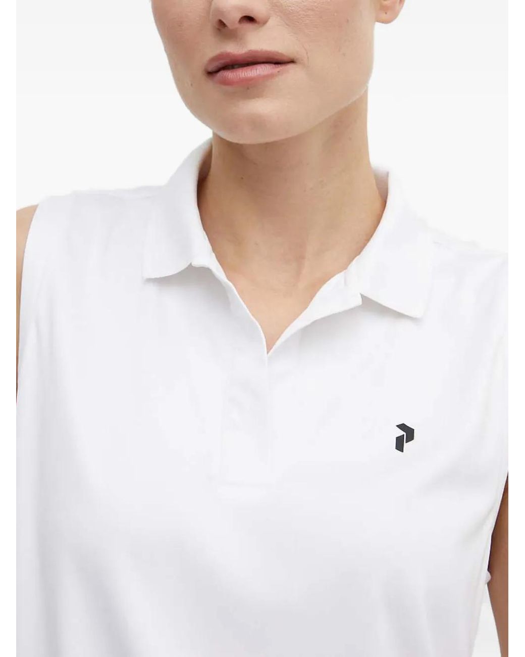 Polo Sin Mangas Con Logo Peak Performance de color Black