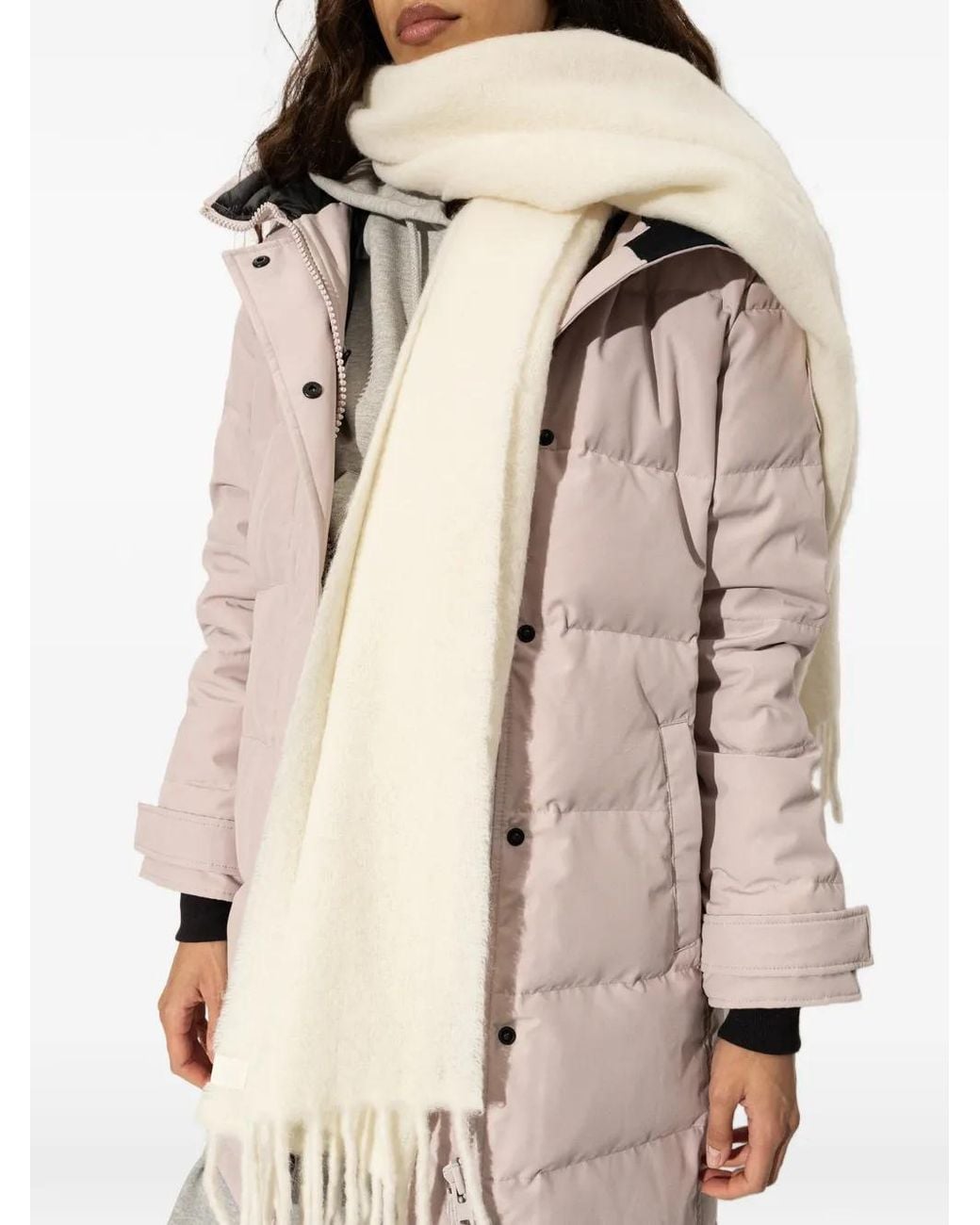 Canada Goose Natural Logo-Patch Fringed Scarf