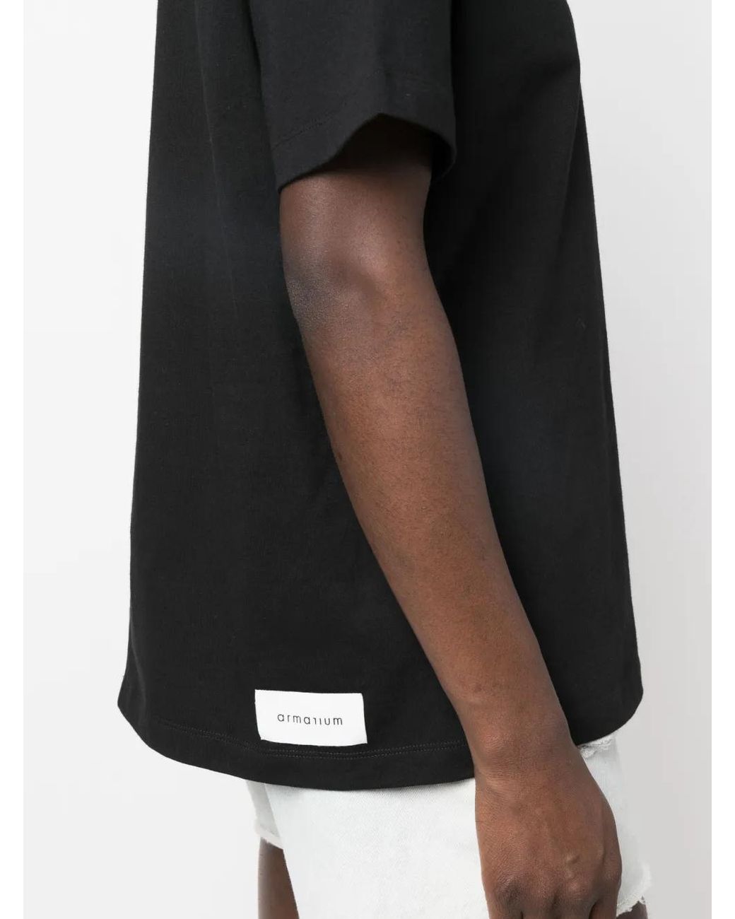 ARMARIUM Black Boxy Logo-Patch T-Shirt