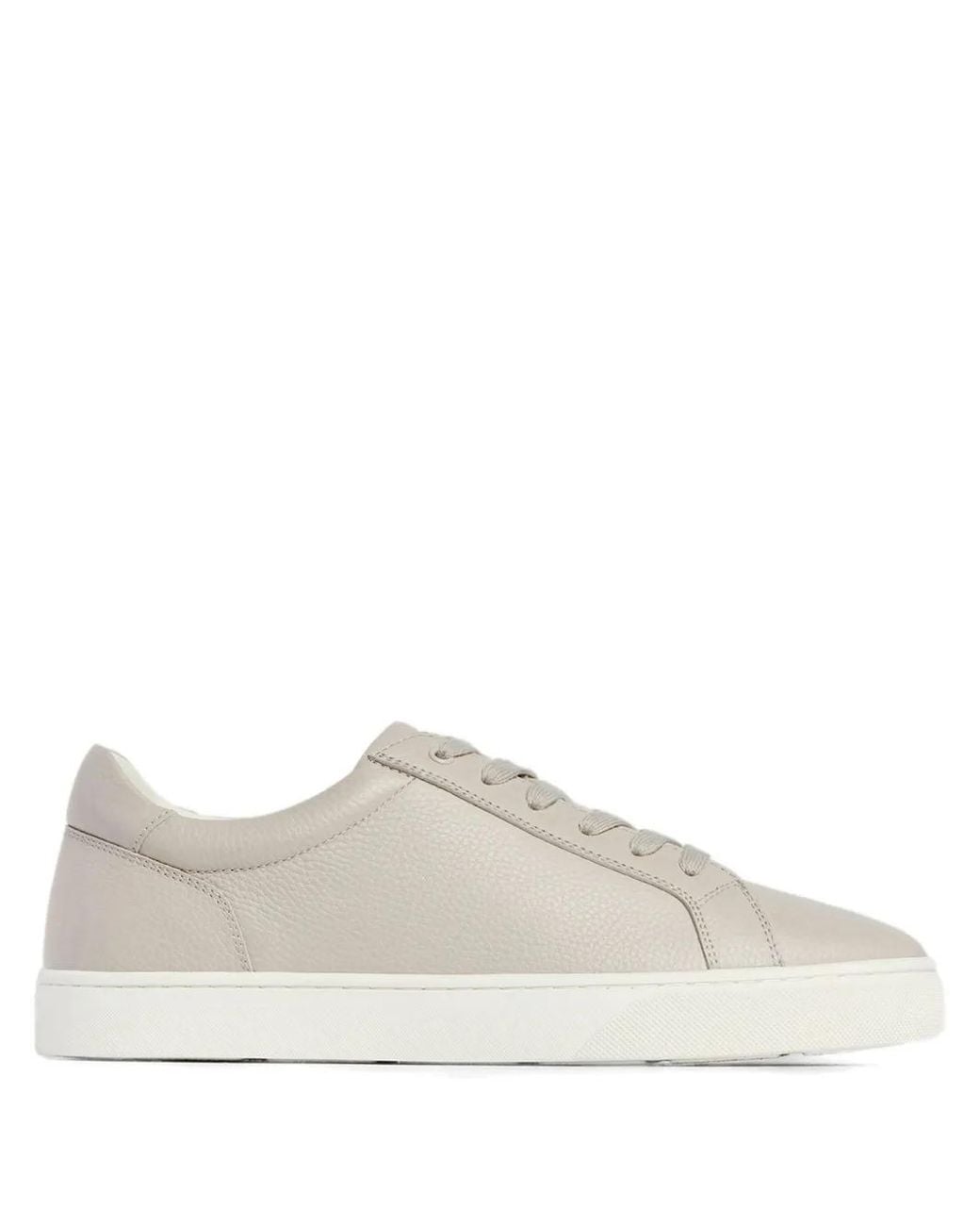 12 STOREEZ White Leather Sneakers