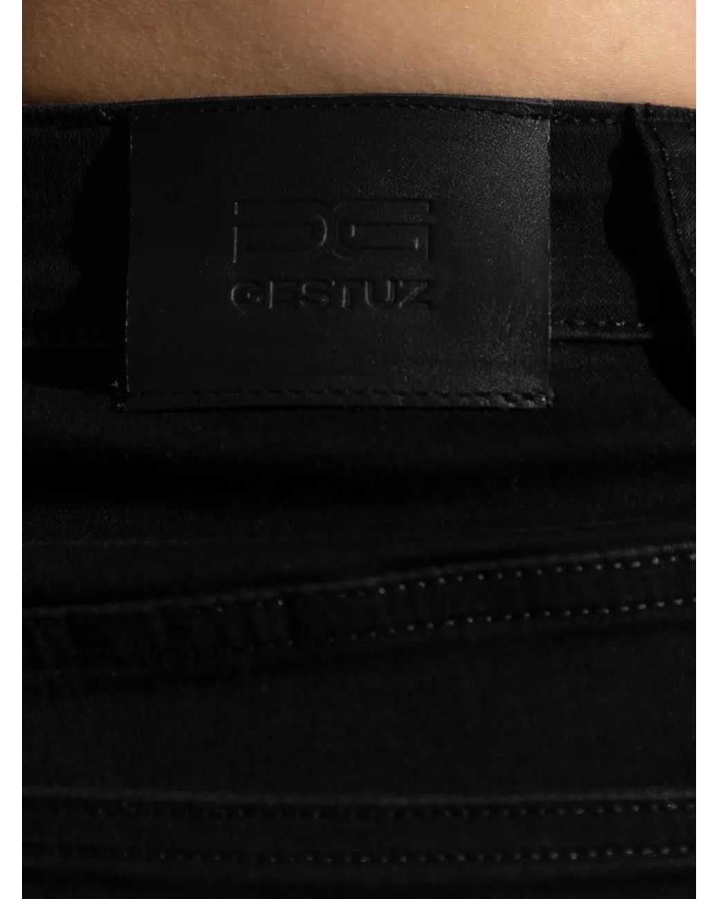 Gestuz Black Rivy Shorts