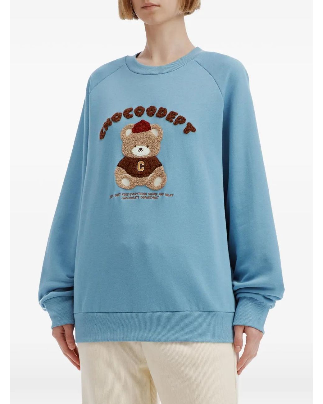 Chocoolate Blue Bear-Embroidered Raglan-Sleeved Sweatshirt