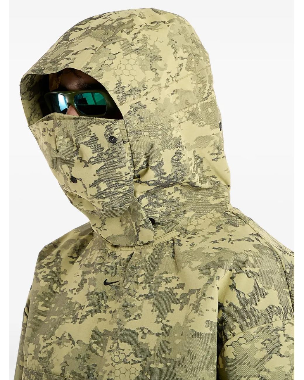 Nike Green Camouflage-Pattern Jacket for men