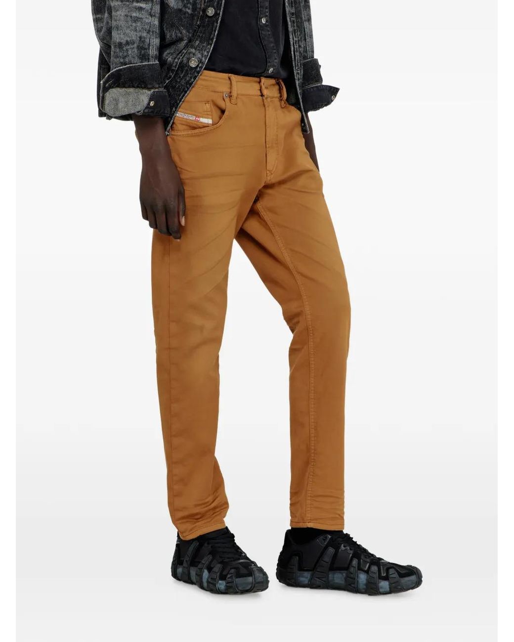 DIESEL Natural Regular Waist 2032 D-Krooley-Bw Joggjeans for men