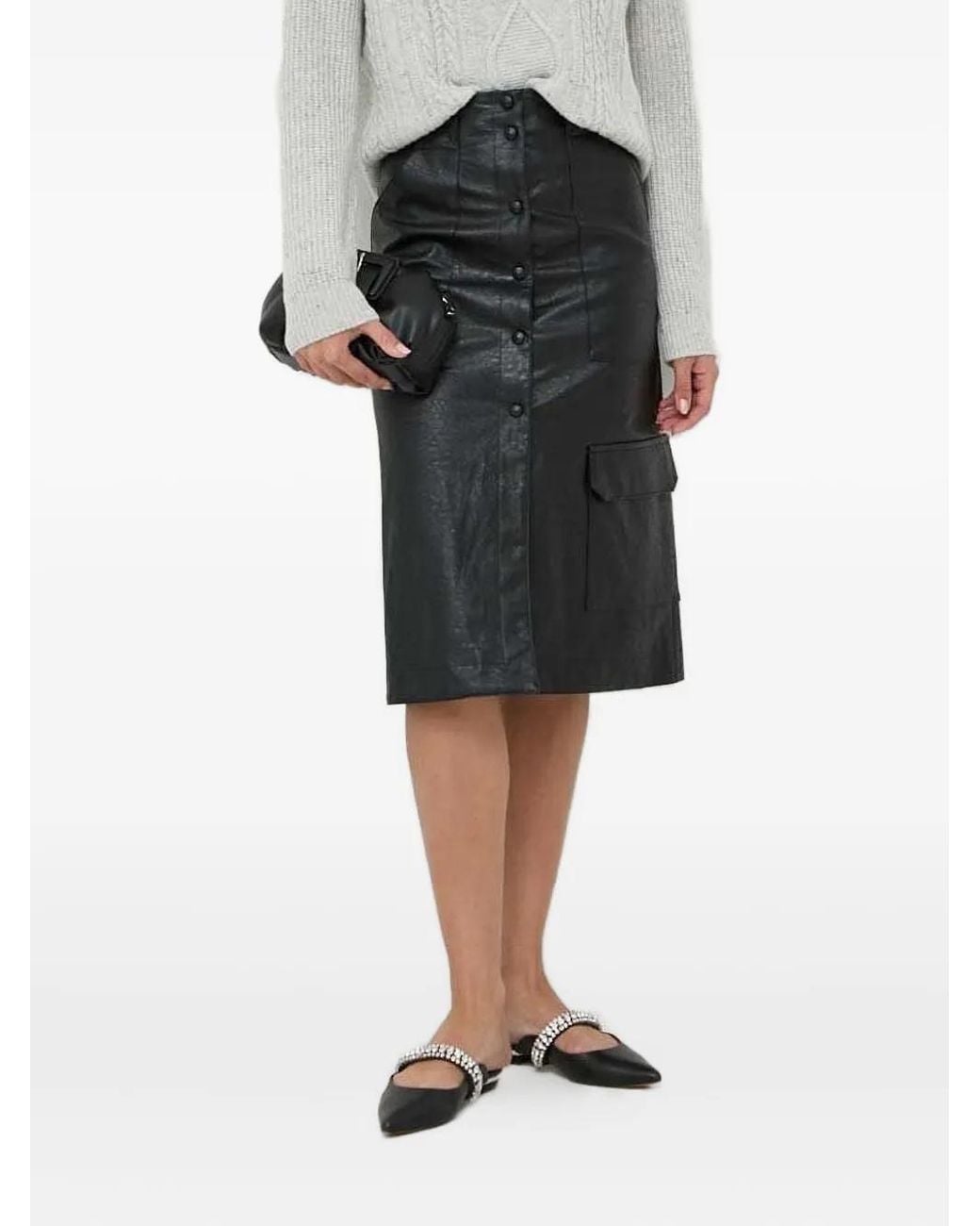 Beatrice B. Rok Met Knoopsluiting in het Black