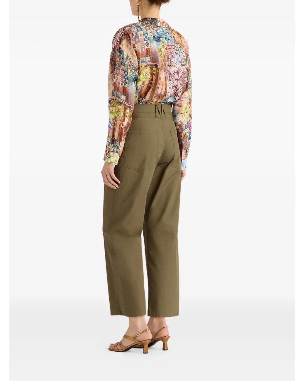 Momoní Broek in het Green