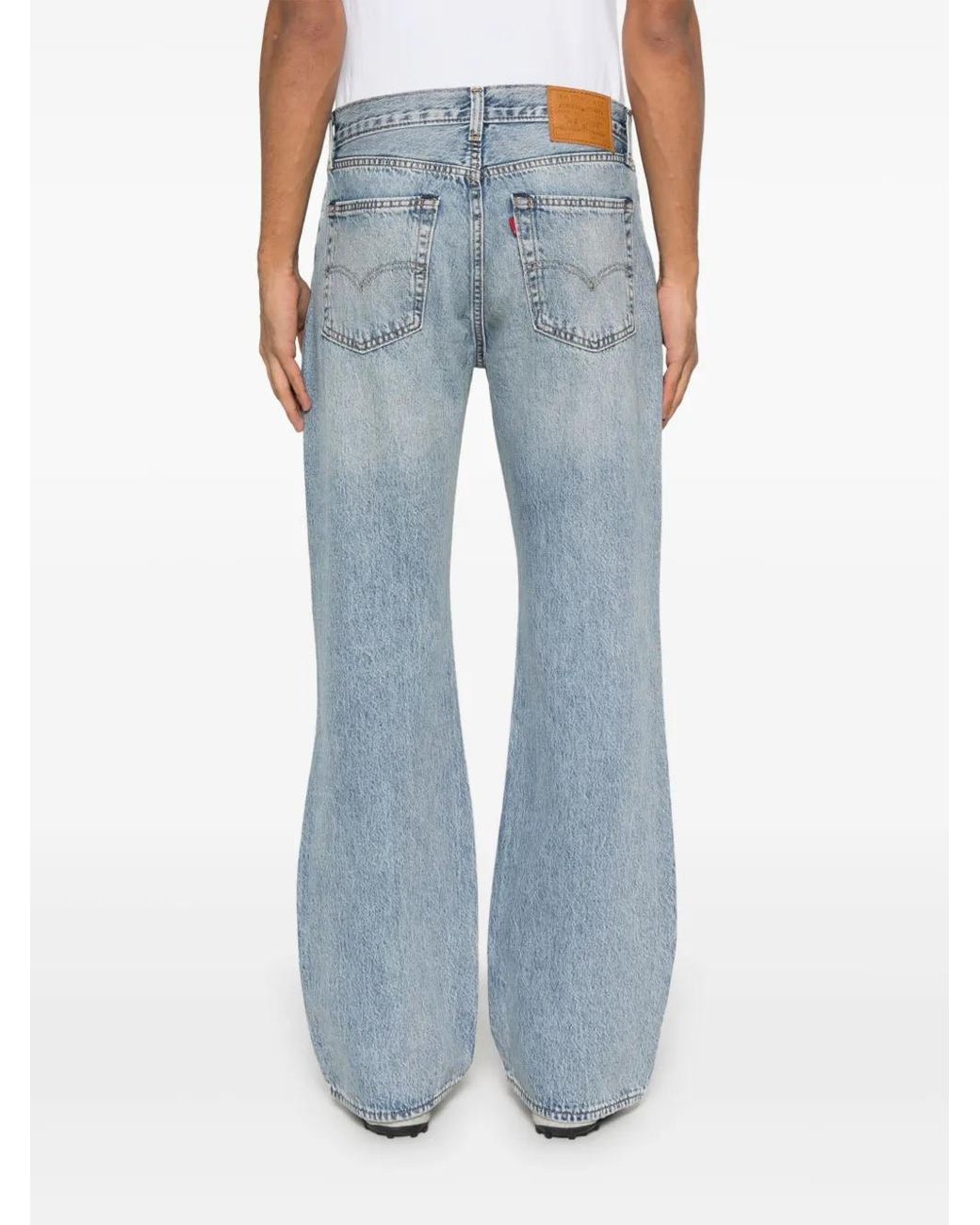levis-blue-567-Jeans.jpeg