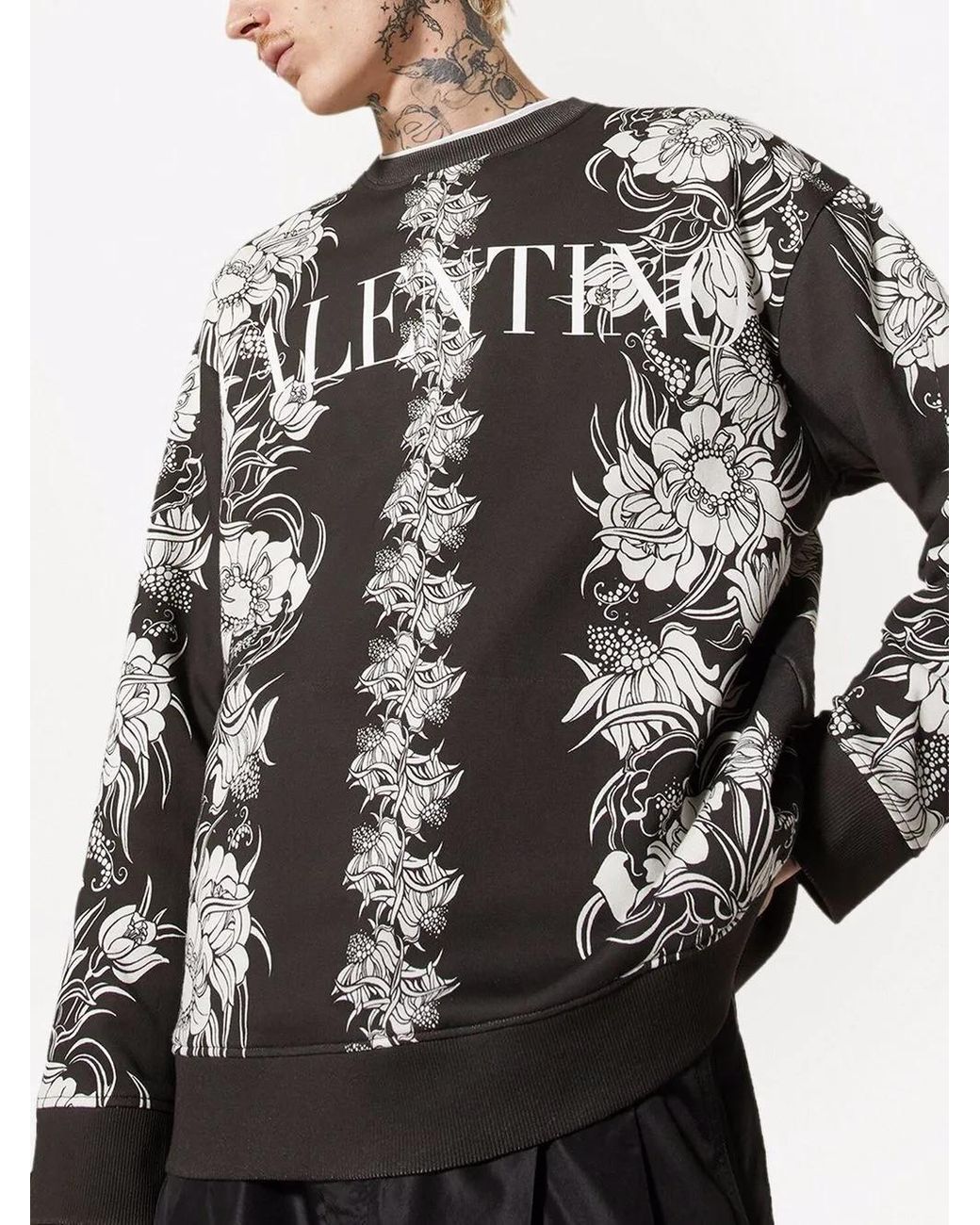 Valentino Garavani Black Logo-Print Long-Sleeve Sweatshirt for men
