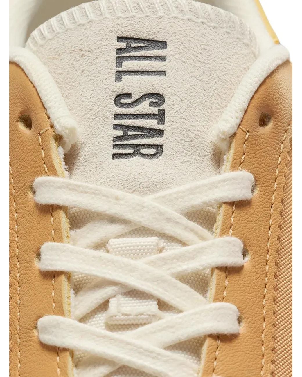 Baskets Run Star Retro À Patch Logo Converse en coloris Brown