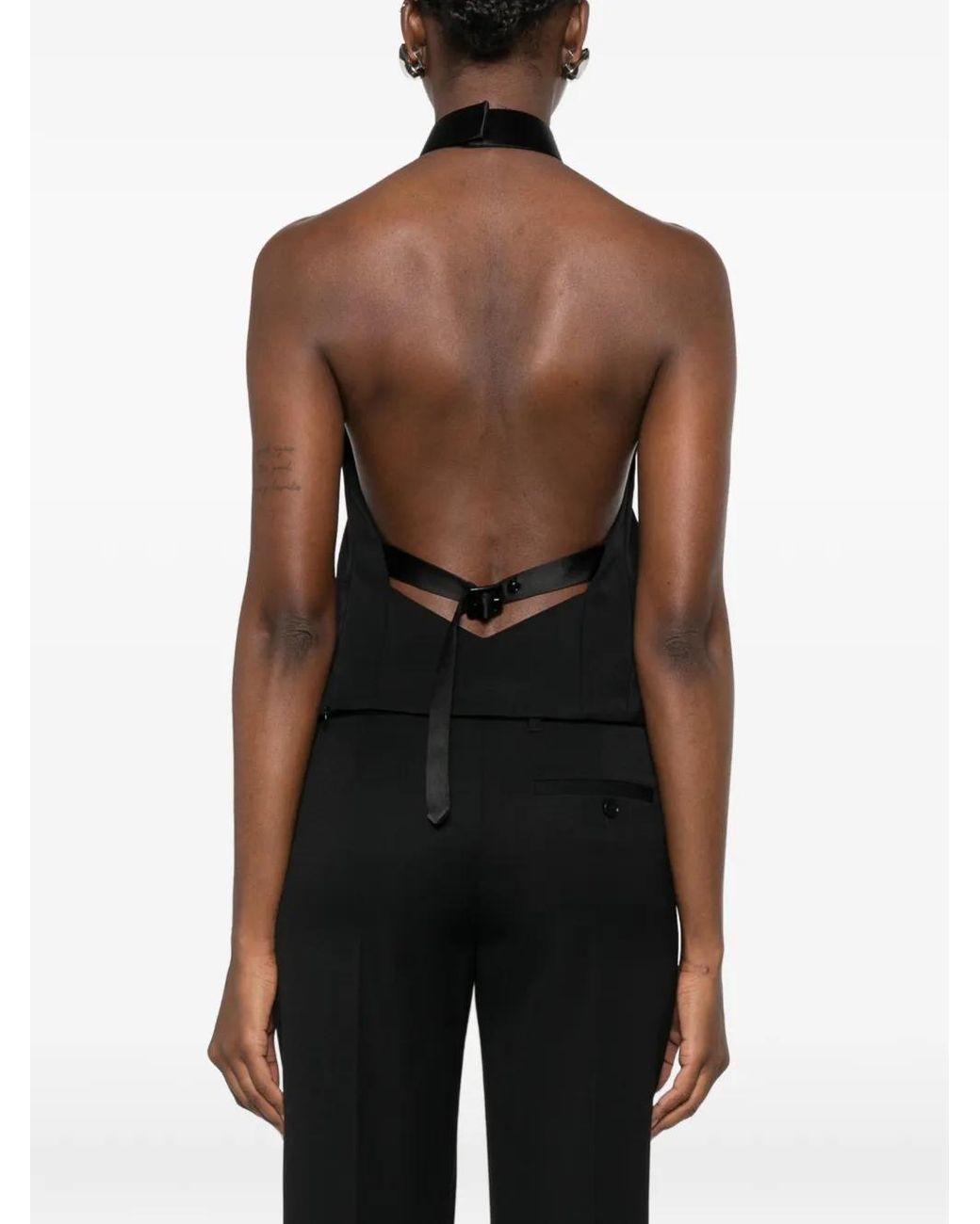 Top Con Cuello Halter McQueen de color Black