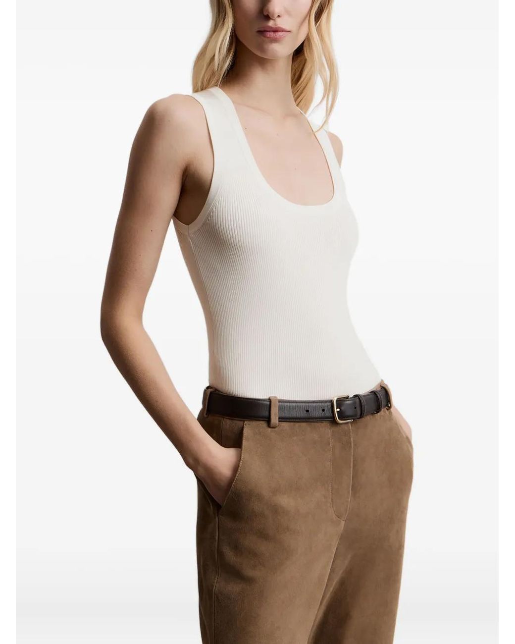 12 STOREEZ White Ribbed Tank Top