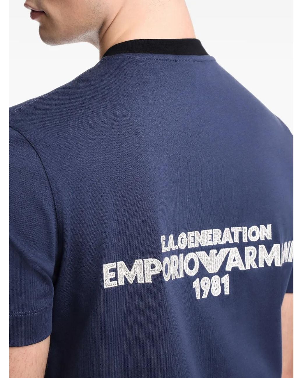 Emporio Armani Blue T-Shirt En Coton À Détail De Logo for men