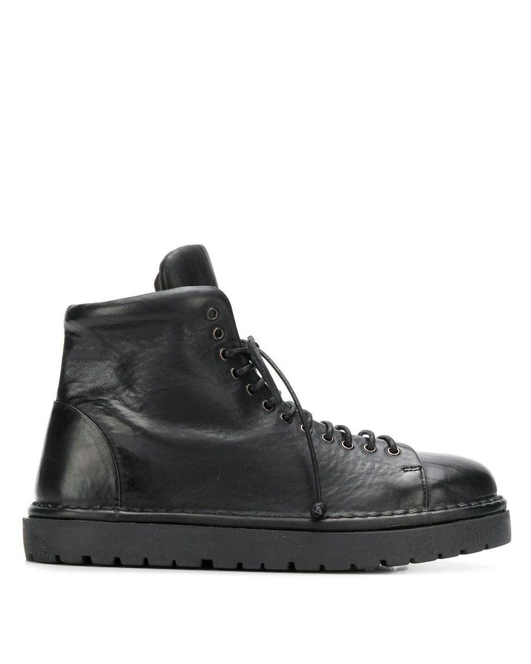 black flatform boots