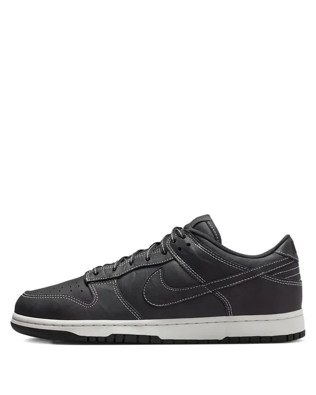 Nike Black Dunk Low Sstitching-Detail Sneakers