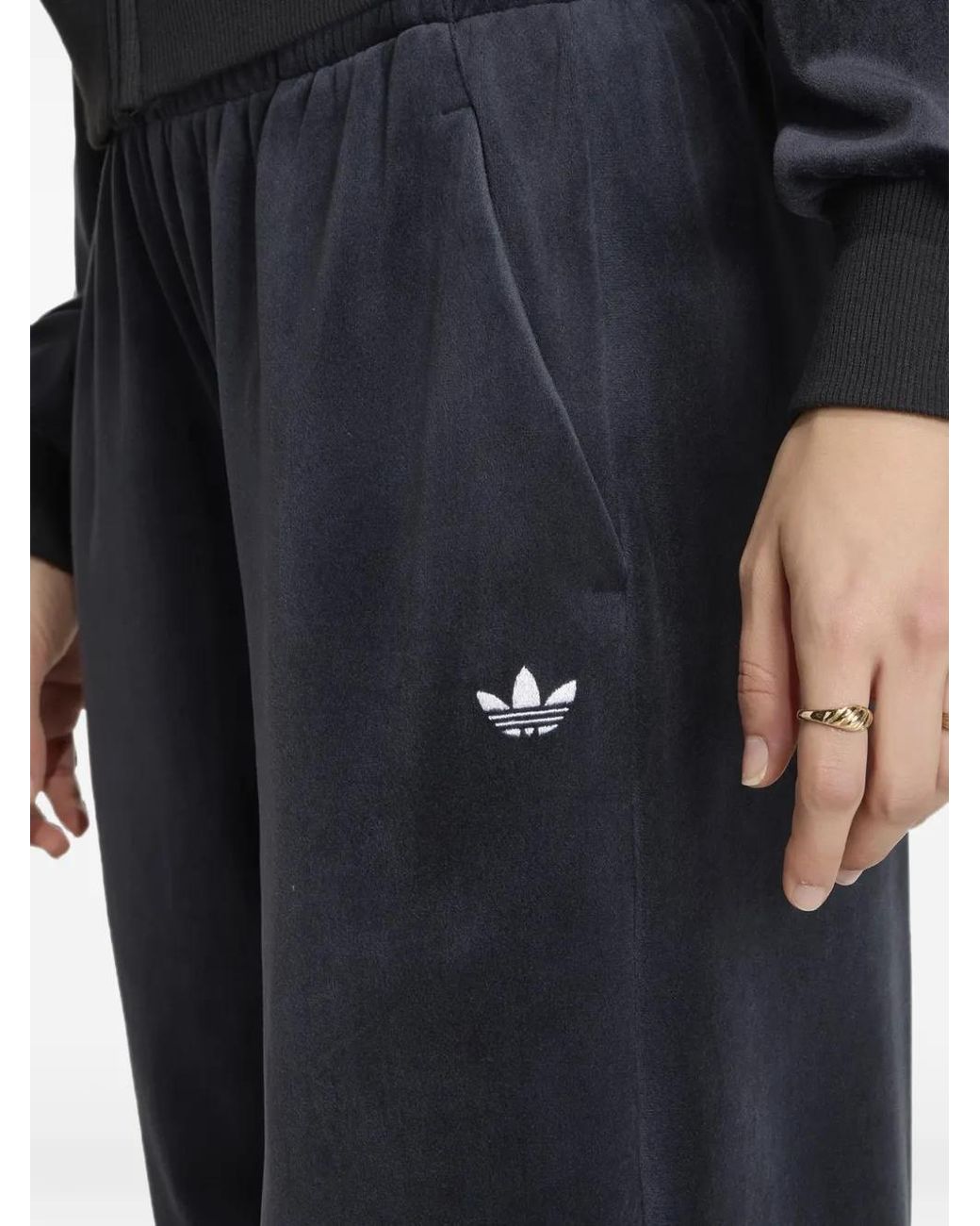 Adidas Black Pantalon Essentials En Velours