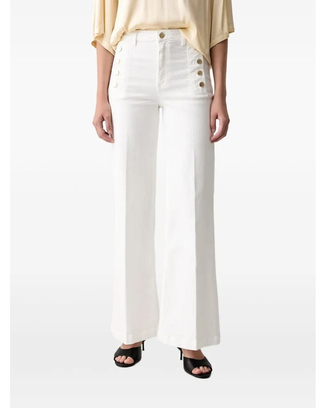 ViCOLO White Button-Embellished Jeans