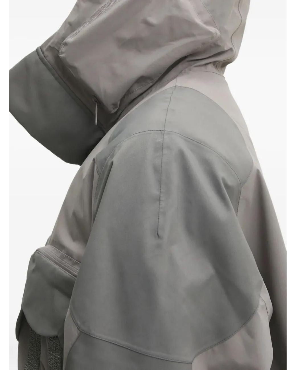 Plumífero Dadao Con Capucha A.A.Spectrum光谱 de color Gray