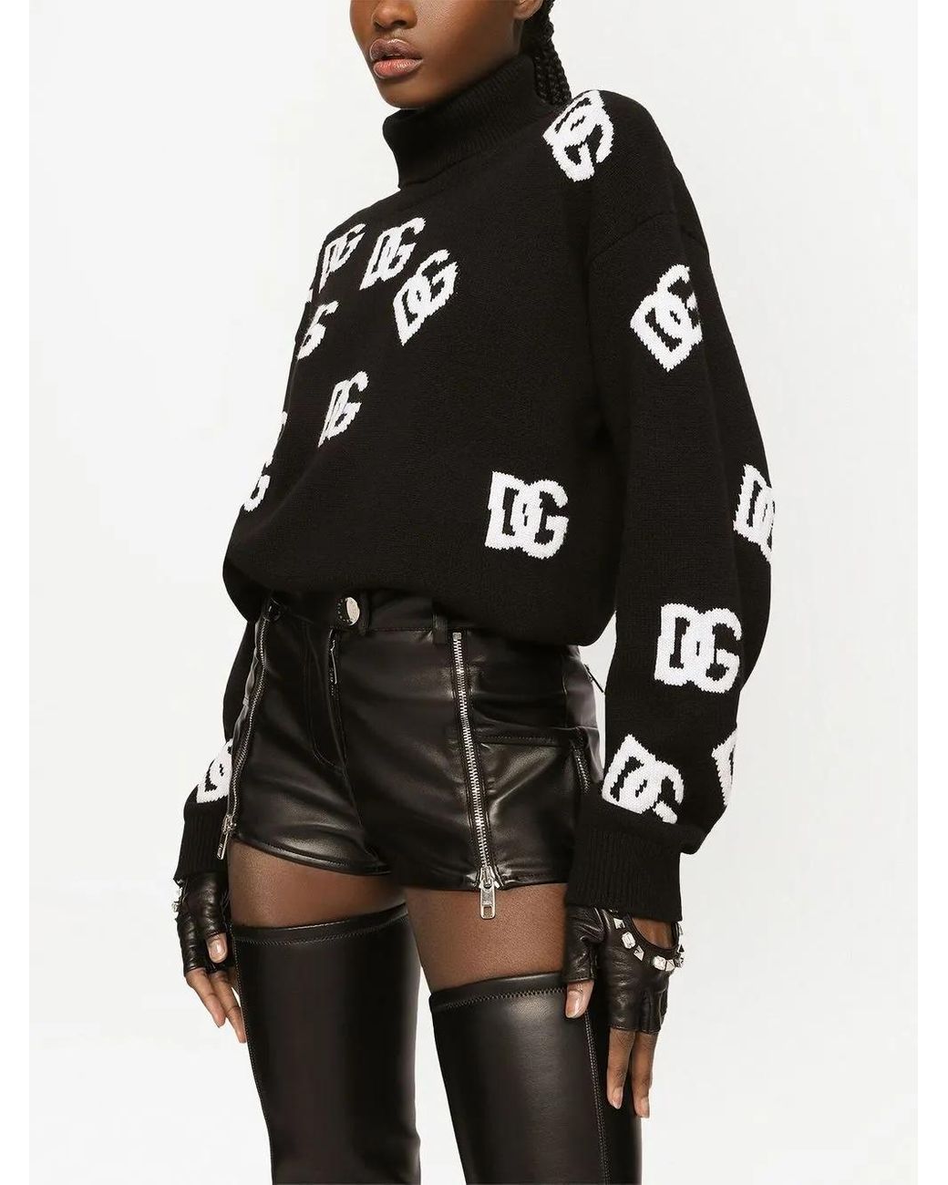 Dolce & Gabbana Black Luxurious Wool Turtleneck Sweater For