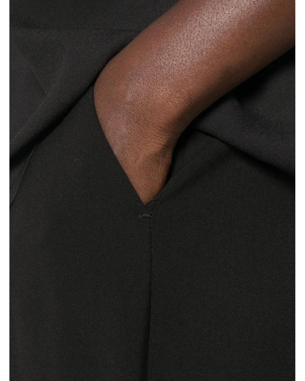 PT Torino Black Pantalon Court À Détails De Plis