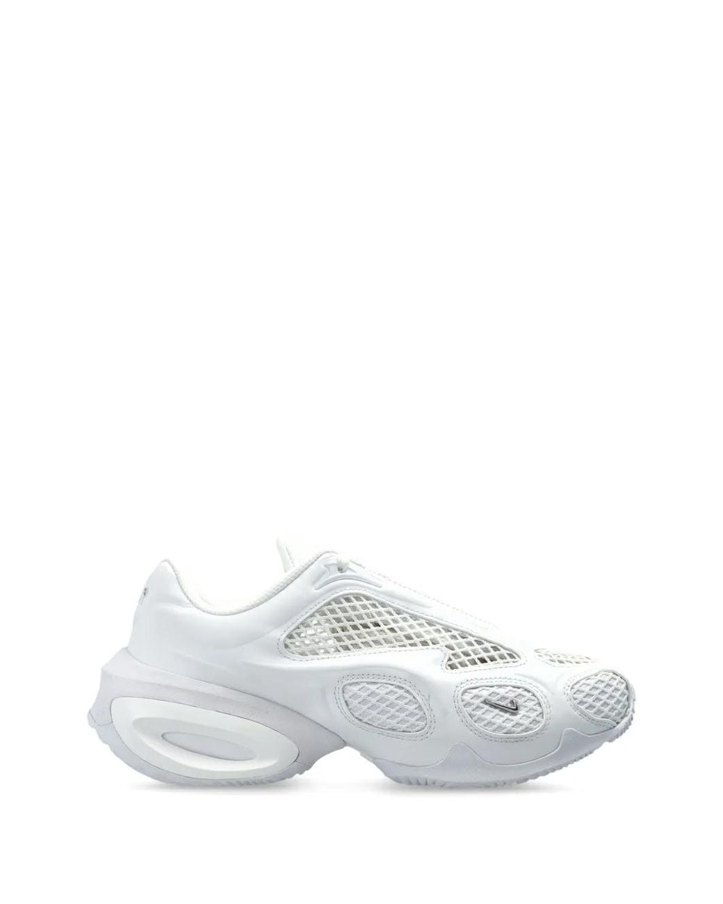 Nike White 'Air Max Muse' Sports Shoes