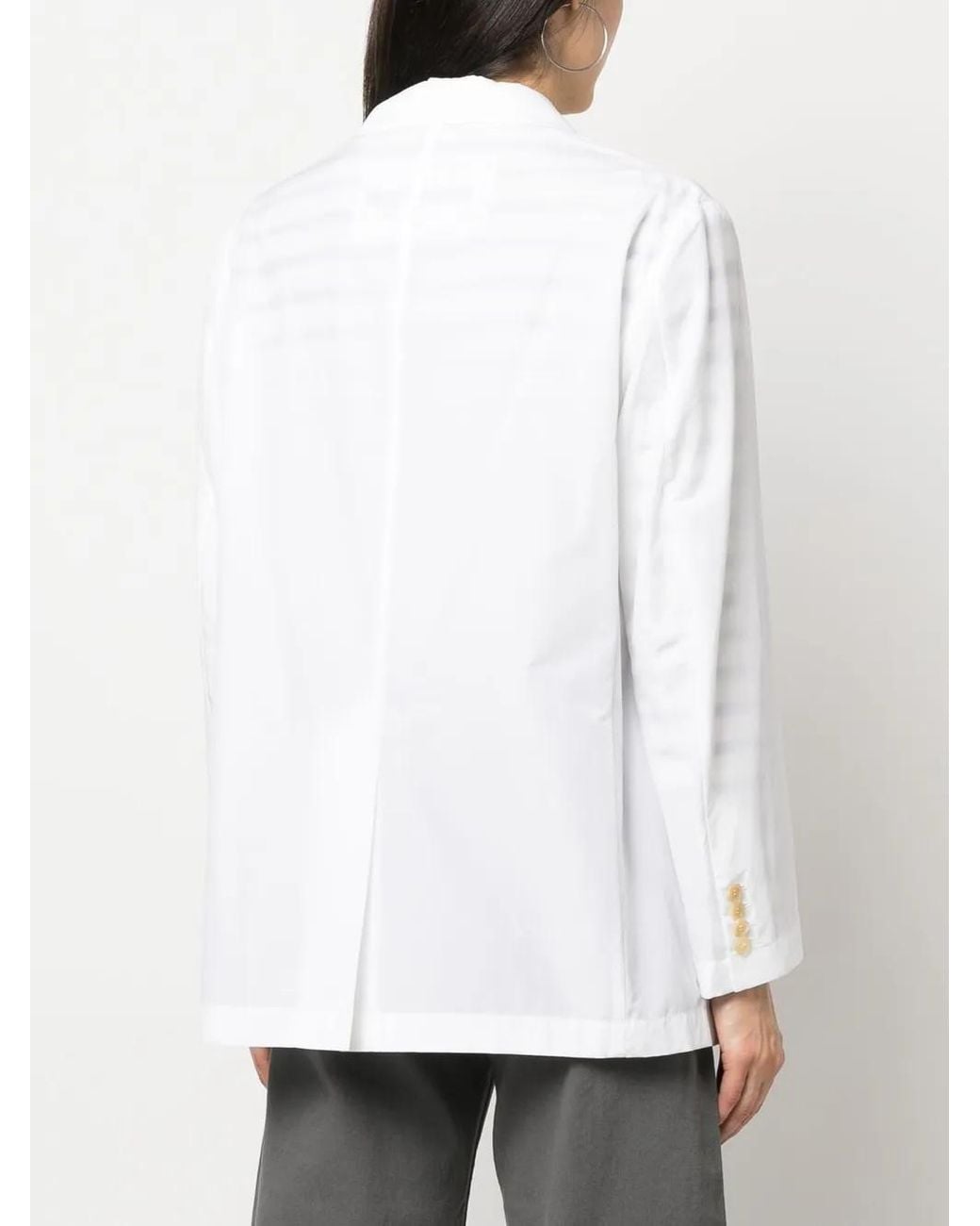 Low Classic White Single-Breasted Button Blazer