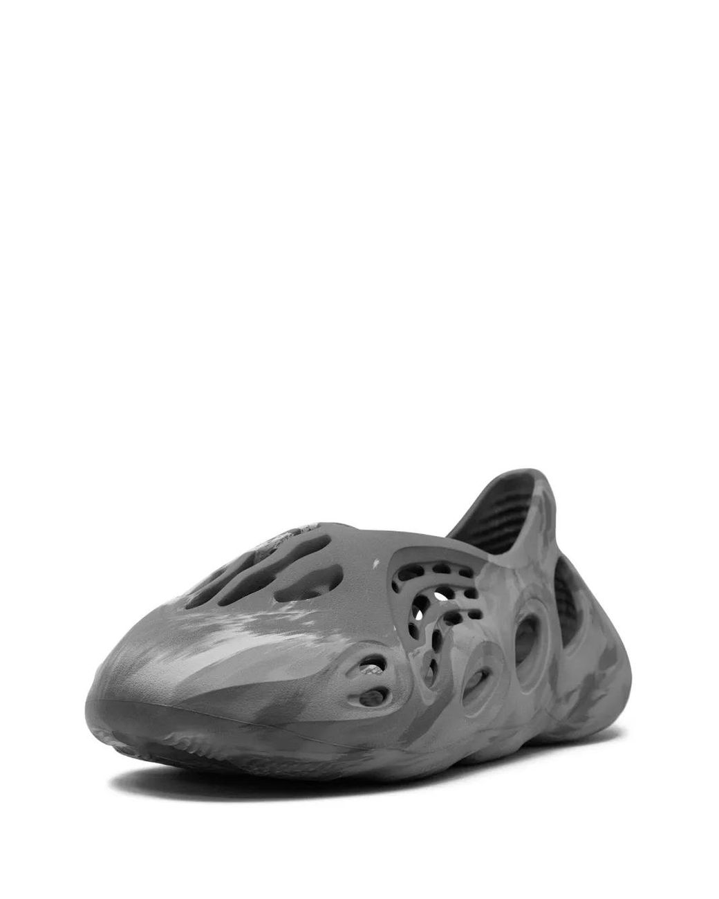 yeezy foam runner outfit men