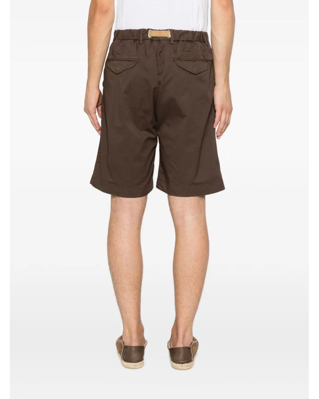 White Sand Brown Short Plissé À Taille Ceinturée for men