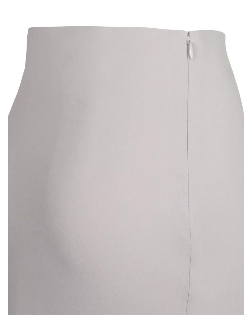 AMI Maxi-Rok Met Uitgesneden Details in het White