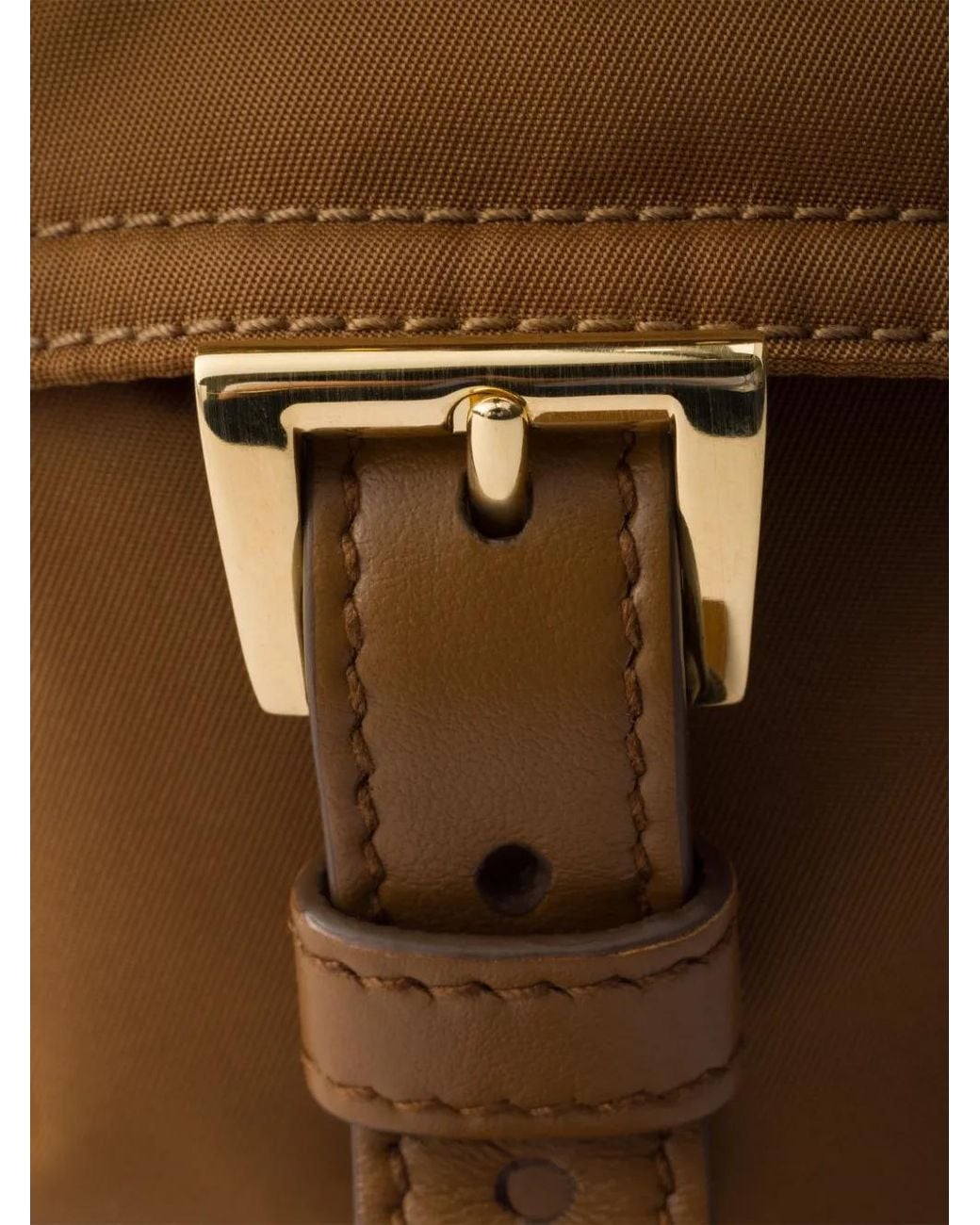 Bolso De Hombro Explore Re-Nylon Grande Prada de color Brown